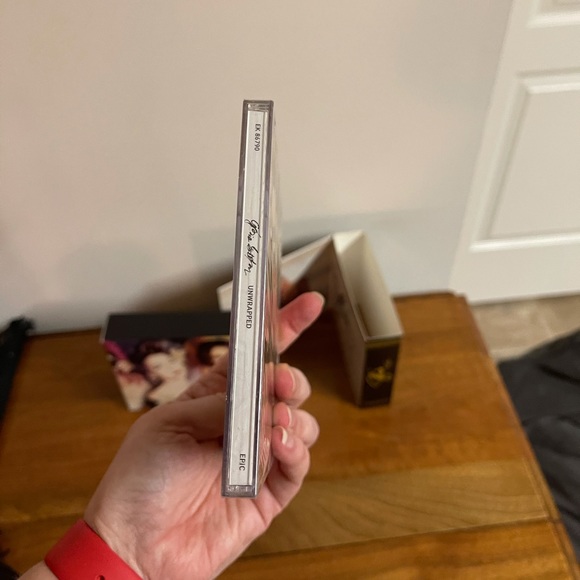 Gloria Estefan Special Edition CD Box Set - Picture 12 of 13